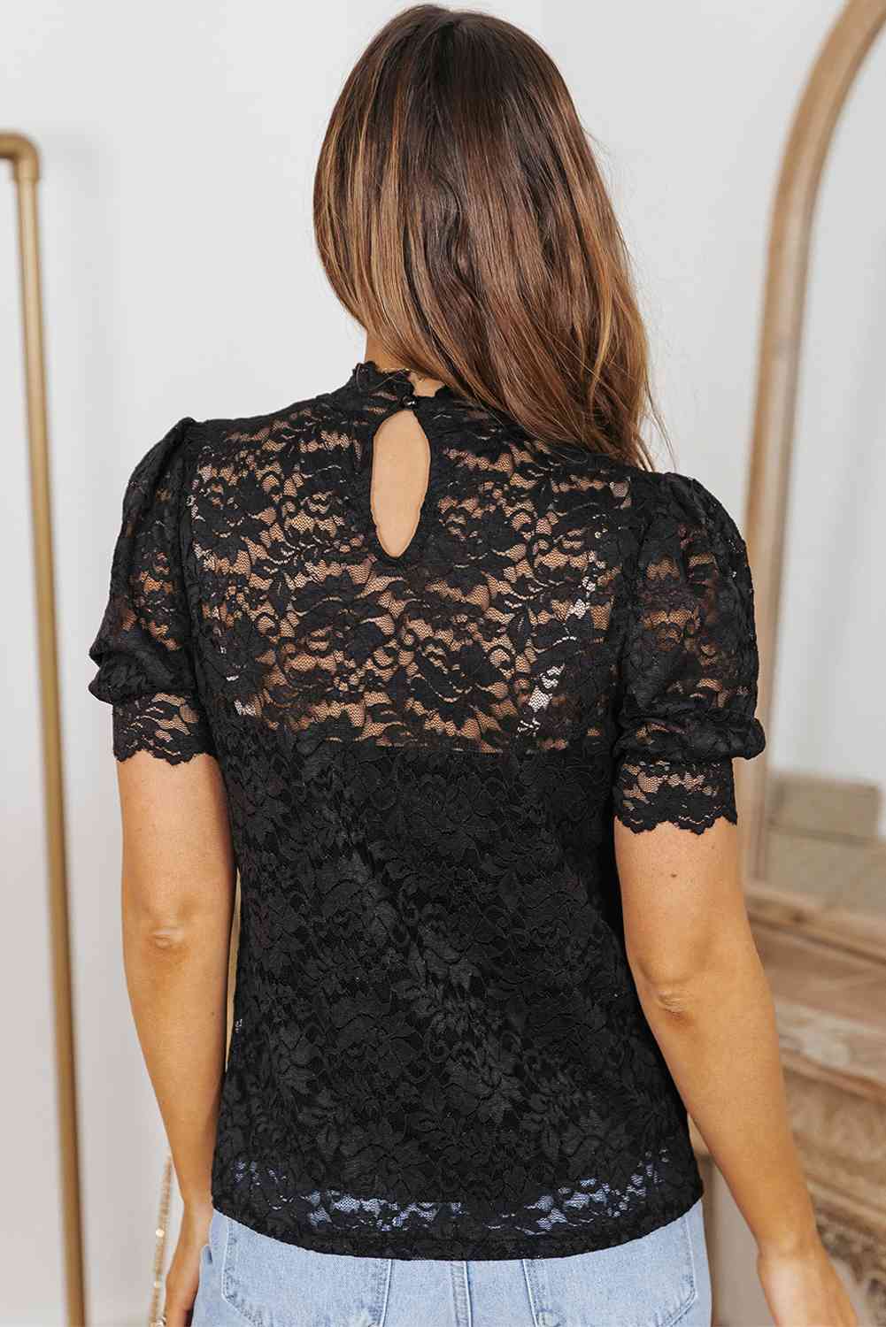 Lace Scalloped Short Sleeve Blouse