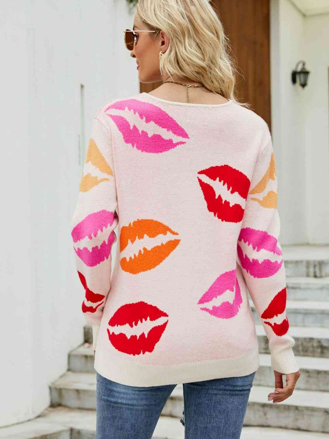 Lucious Lip Print V-Neck Knit Top