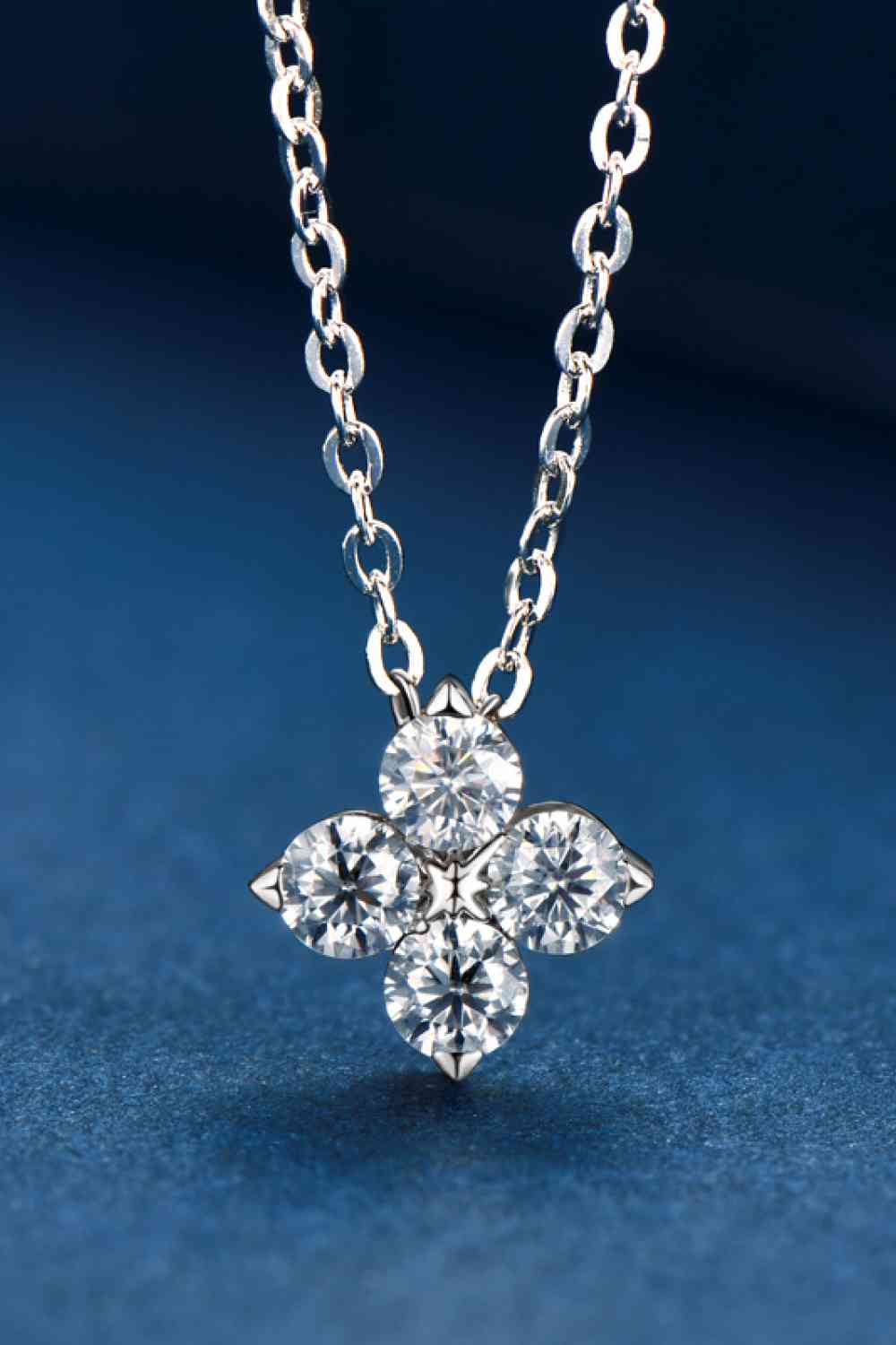 Four Leaf Clover Pendant Necklace