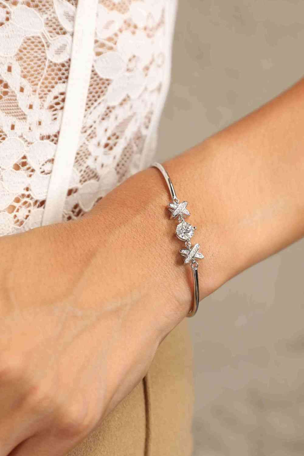 Hugs and Kisses 1 Carat Moissanite Bracelet